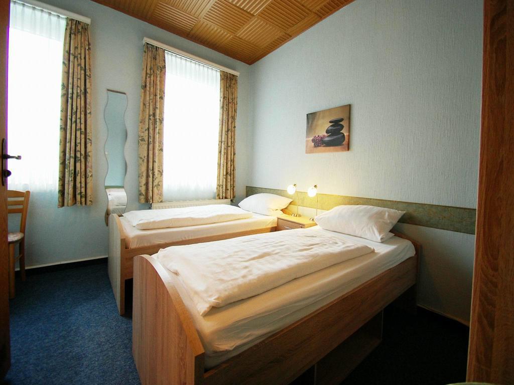 Hotel Konert Bergheim  Zewnętrze zdjęcie