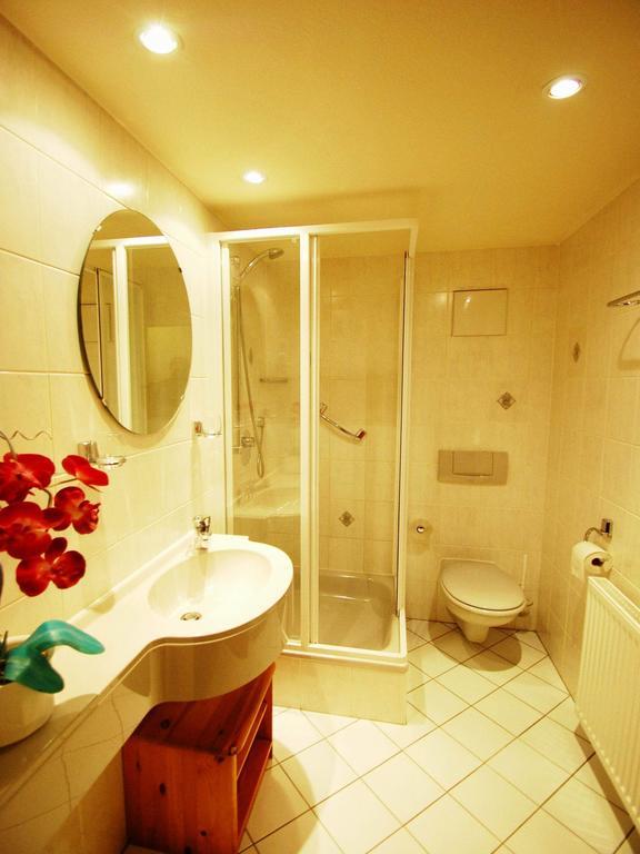 Hotel Konert Bergheim  Pokój zdjęcie